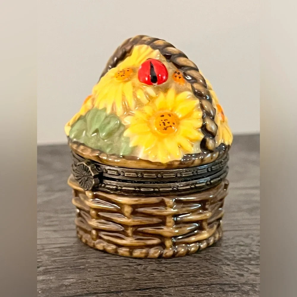 National Home Gardening Club Collection Trinket Box Sunflower Basket & Seeds